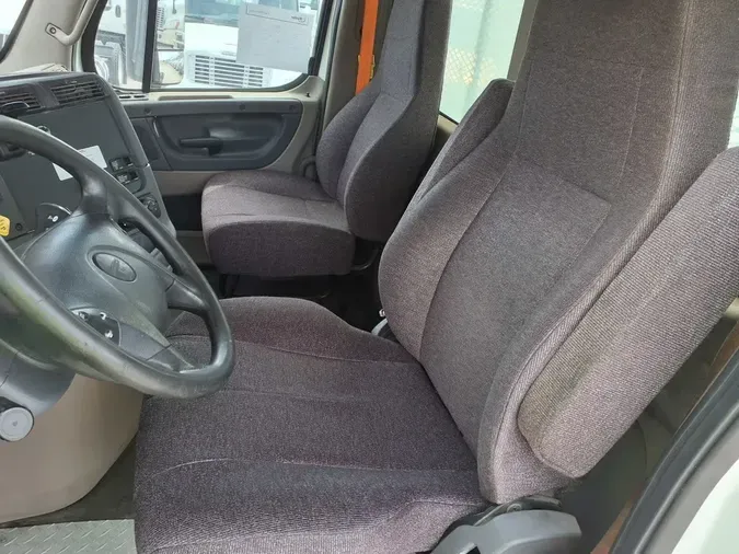 2017 FREIGHTLINER CASCADIA 125