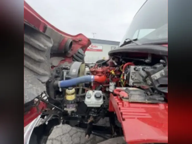 2022 FREIGHTLINER/MERCEDES M2 106