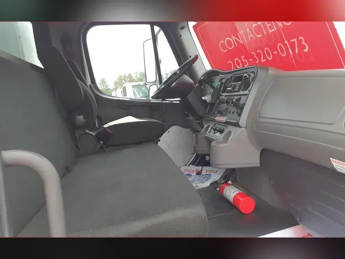 2018 FREIGHTLINER/MERCEDES M2 106