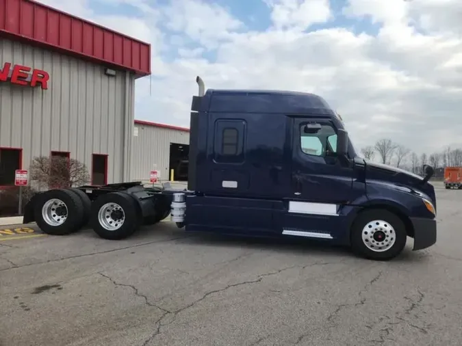 2023 Freightliner Cascadia&reg;