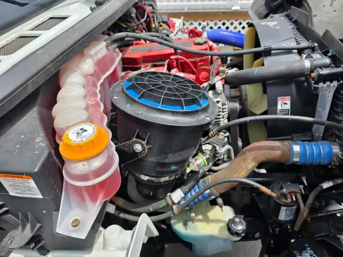 2020 FREIGHTLINER/MERCEDES M2 106