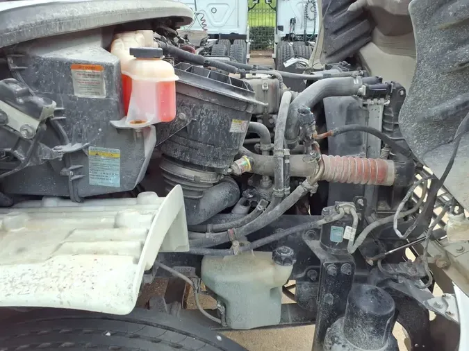 2020 FREIGHTLINER/MERCEDES M2 106