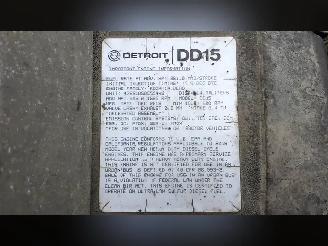 2020 Freightliner Cascadia 126