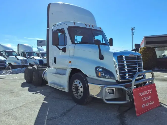 2019 FREIGHTLINER/MERCEDES CASCADIA 1253c860e15b2191d298dedb39b848b46a3