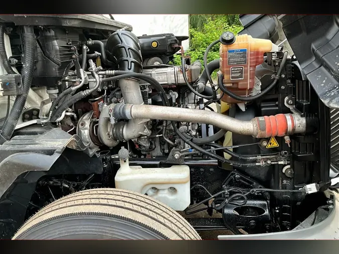 2021 INT LT625 6x4