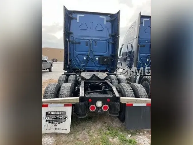 2022 FREIGHTLINER CASCADIA