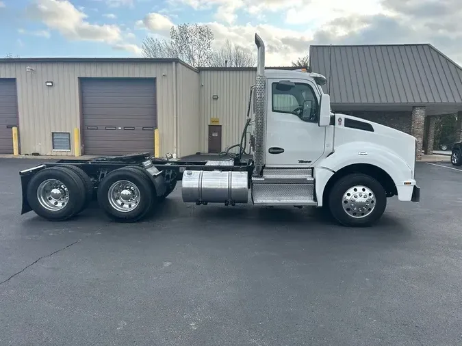 2020 Kenworth T880