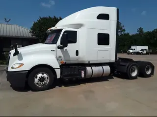 2019 NAVISTAR INTERNATIONAL LT625 SLPR CAB