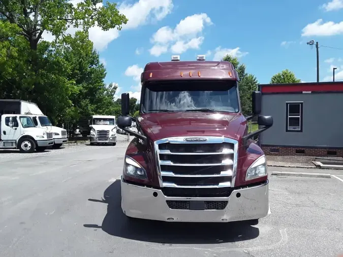 2019 FREIGHTLINER/MERCEDES NEW CASCADIA PX126643c8dcc87212beeb36abec375242cd3b2