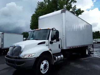 2020 NAVISTAR INTERNATIONAL MV607 (4X2)