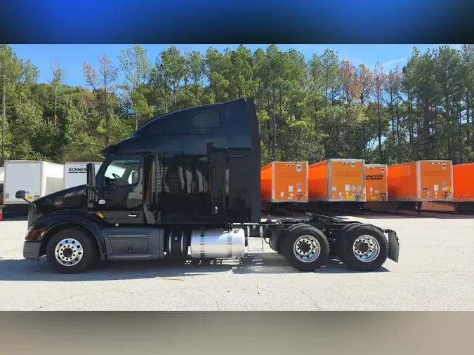 2021 Peterbilt 579