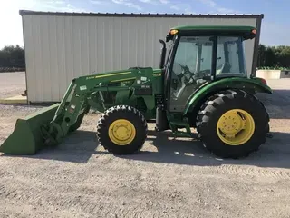 2020 John Deere 5075E