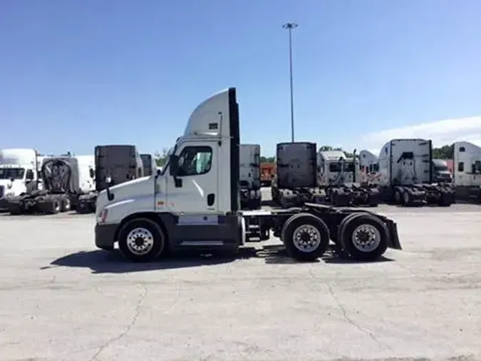 2018 Freightliner Cascadia