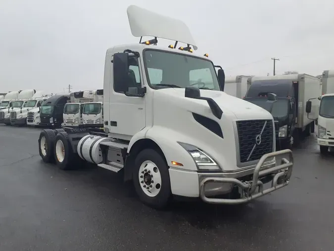 2019 VOLVO VNL