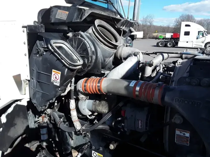 2016 KENWORTH TRUCKS T-3703c97eb2e29b098b04caf5406db092544