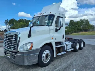 2019 FREIGHTLINER CASCADIA 125