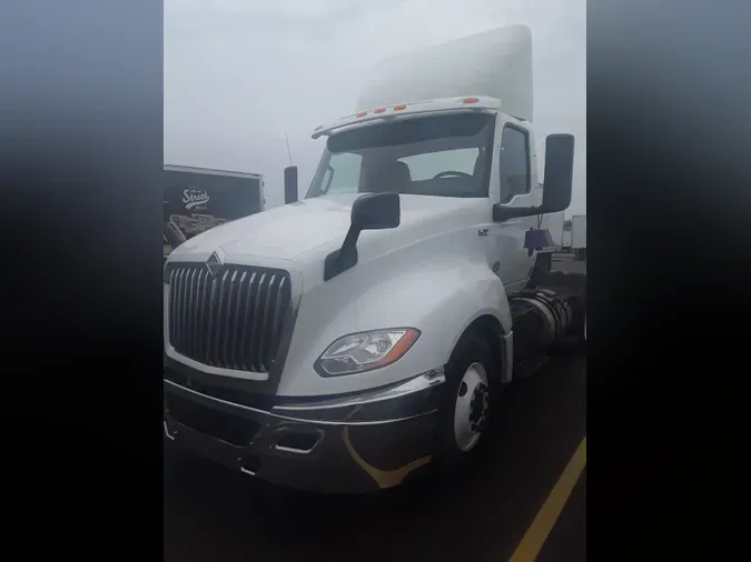 2019 NAVISTAR INTERNATIONAL LT625 DAYCAB T/A