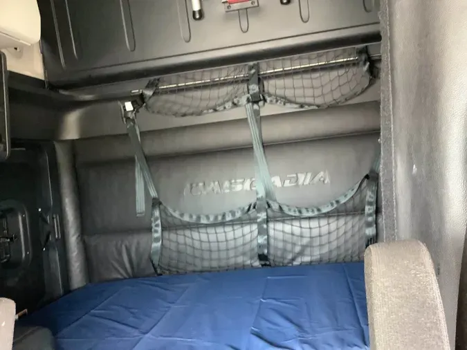 2023 Freightliner Cascadia 126