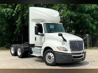 2020 INT LT625 6x4