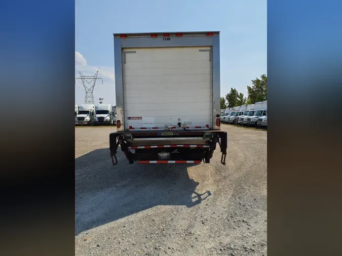 2017 FREIGHTLINER/MERCEDES M2 106