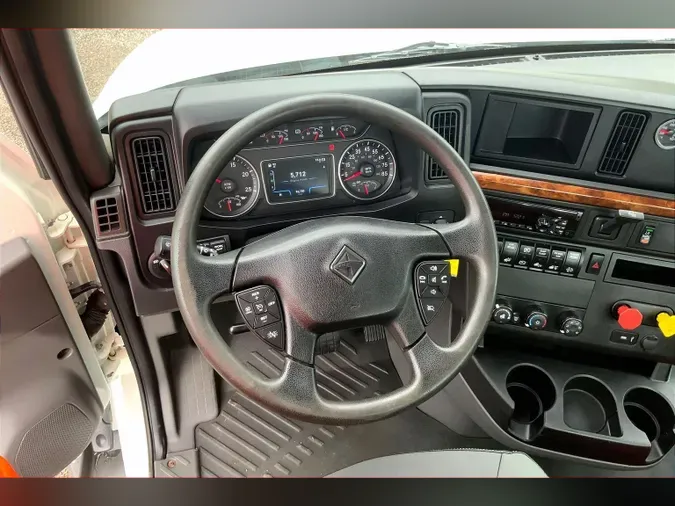 2020 INT RH613 6x4