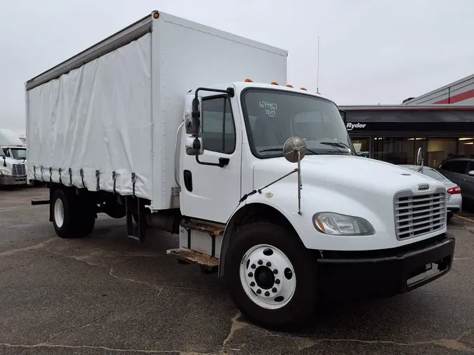 2017 FREIGHTLINER/MERCEDES M2 106