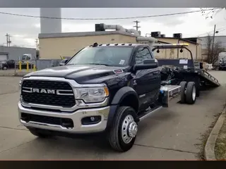 2022 Dodge 5500 SLT