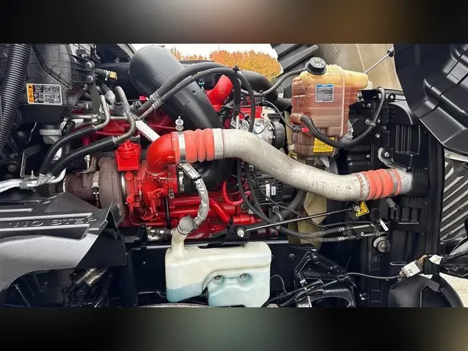 2022 INTERNATIONAL LT