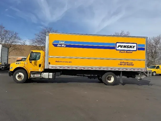 2018 Freightliner M2