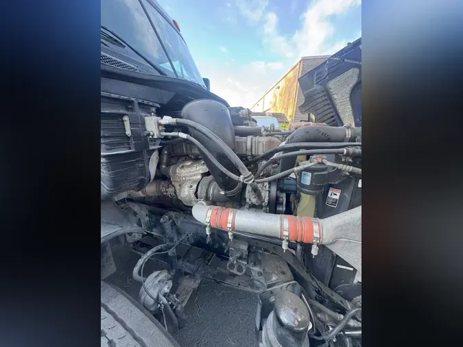 2020 FREIGHTLINER CASCADIA 125