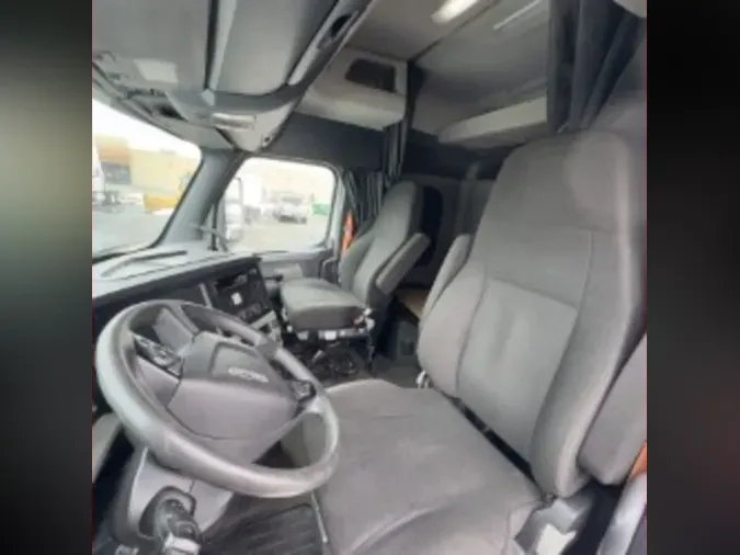 2020 FREIGHTLINER/MERCEDES NEW CASCADIA PX126643cd95d15cc8d6a84ca2169963996993e