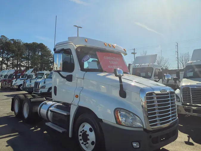 2018 FREIGHTLINER/MERCEDES CASCADIA 1253ce17229bbd35a17d1b4d14d41458efa