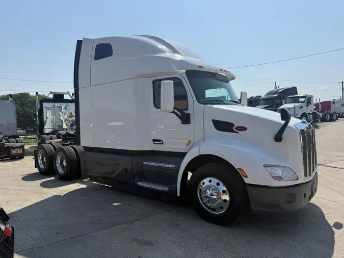 2021 Peterbilt 579