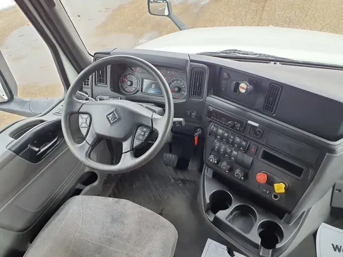 2020 NAVISTAR INTERNATIONAL LT625 SLPR CAB