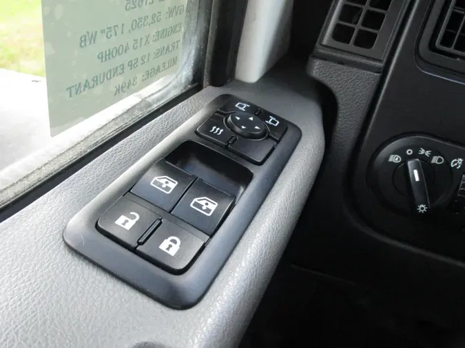 2020 International LT625