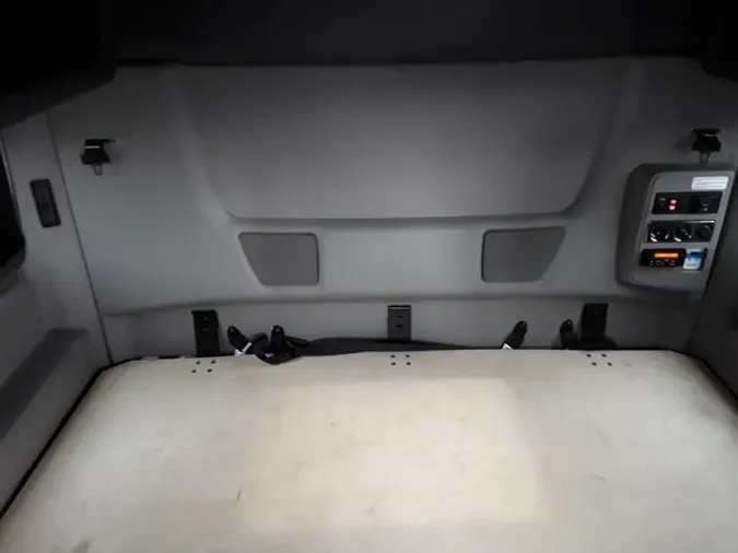 2020 NAVISTAR INTERNATIONAL LT625 SLPR CAB