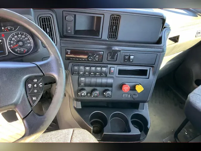 2019 INT LT625 6x43cf12f6926d2df55f37a5d3b50dea610