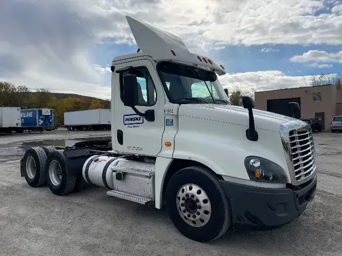 2016 Freightliner X12564ST3cf18873ab1c5a3f116b69b9503b30e4