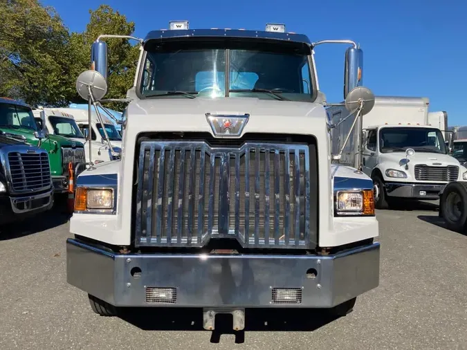 2021 WESTMOR INDUSTRIES, LLC 4700SB