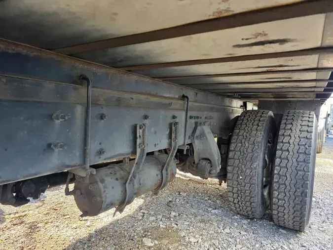 2017 FREIGHTLINER/MERCEDES M2 106