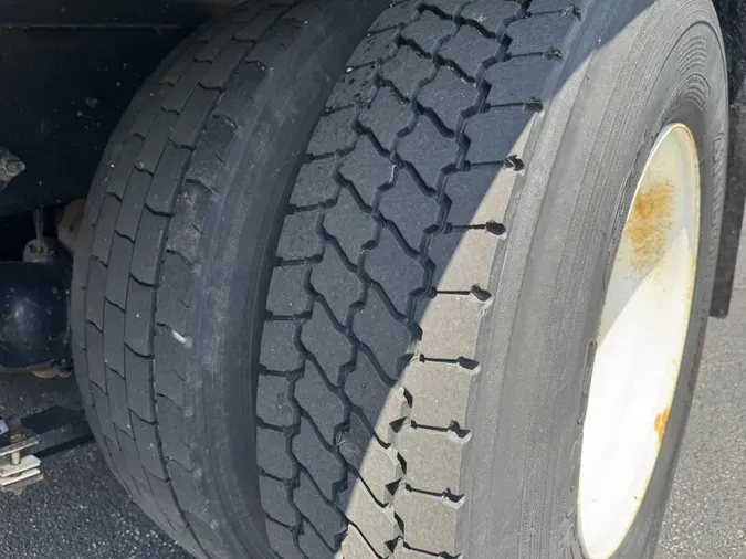 2019 International 4300