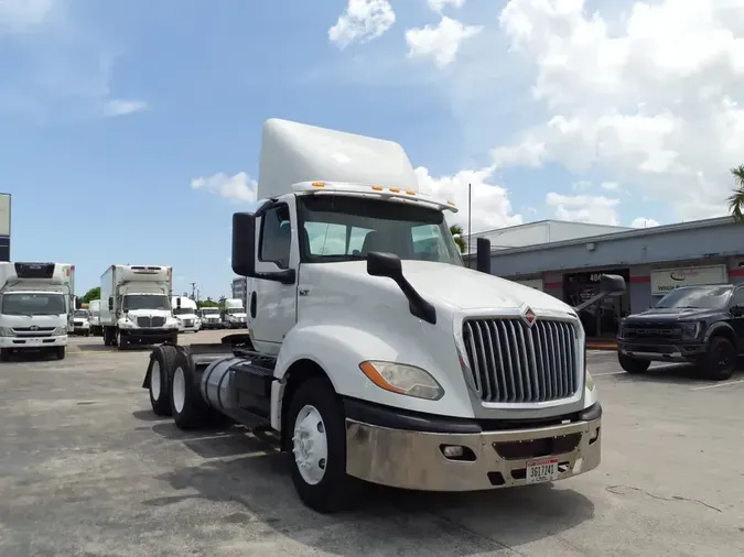 2018 NAVISTAR INTERNATIONAL LT625 DAYCAB T/A