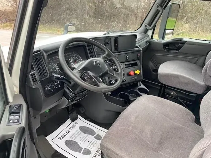 2020 International LT625