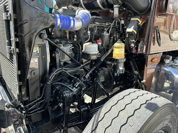 2019 Peterbilt 365