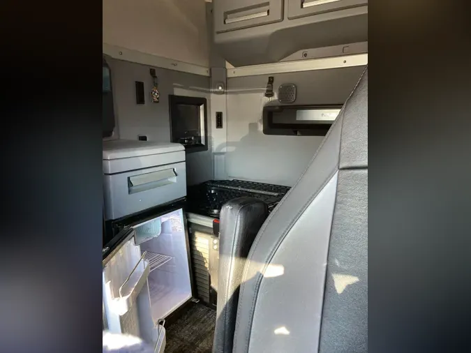 2020 MACK TRUCKS, INC. ANTHEM 64T