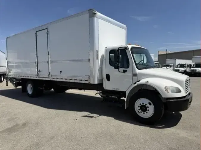 2019 Freightliner Business Class M2 106