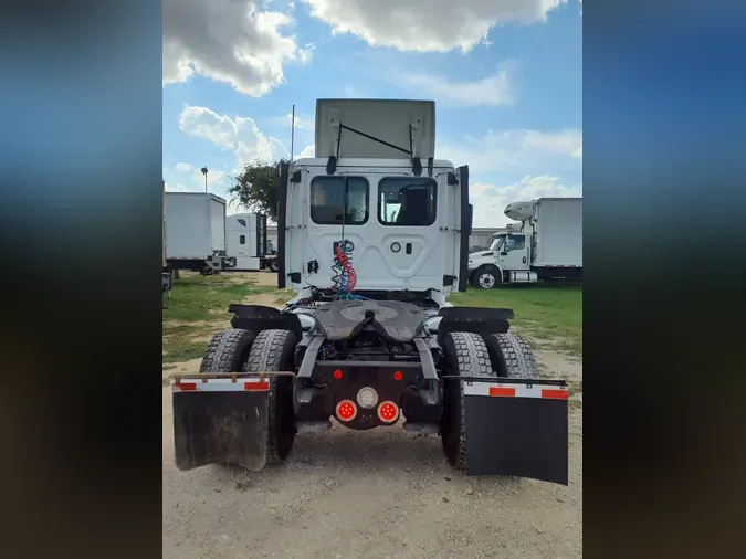 2020 FREIGHTLINER/MERCEDES CASCADIA 1133d0f6a16dbf29ef7b6d1fd416c610bcd