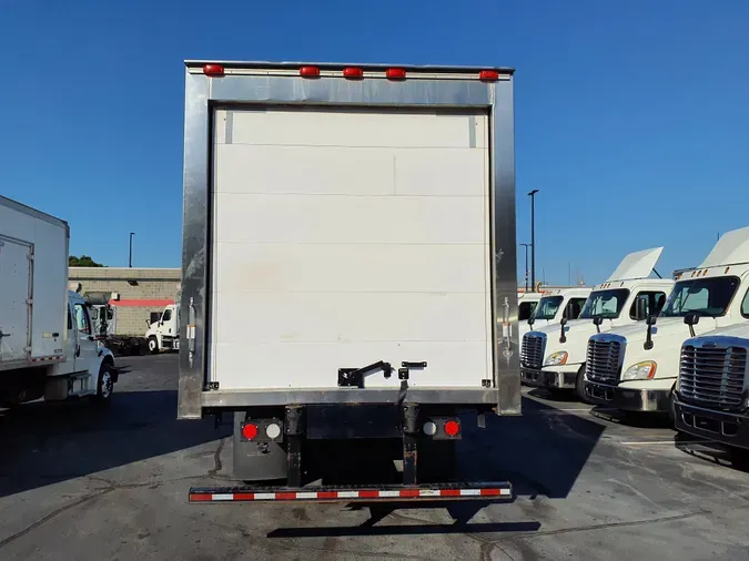 2019 FREIGHTLINER/MERCEDES M2 106