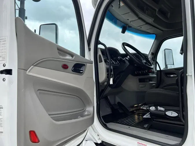 2021 Peterbilt 579