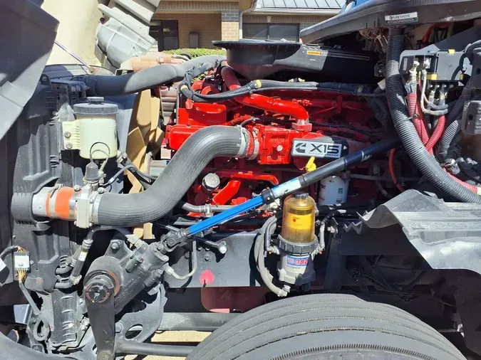 2019 NAVISTAR INTERNATIONAL LT625 SLPR CAB